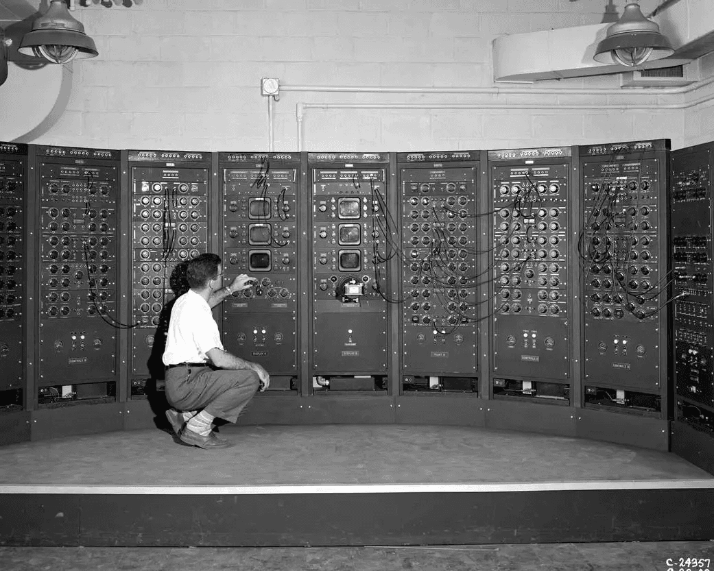 Historical computing system used in early research